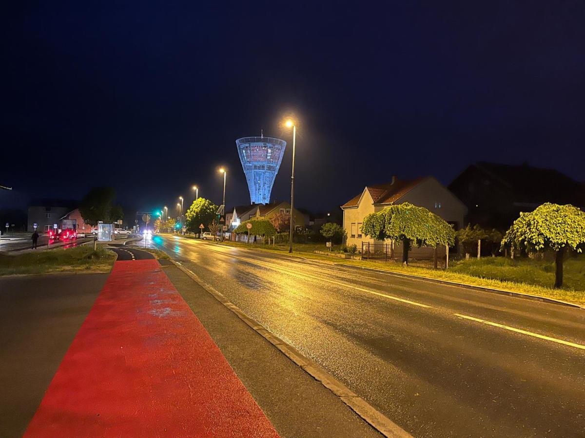 Maestro - Rooms & Restaurant Vukovar Eksteriør bilde