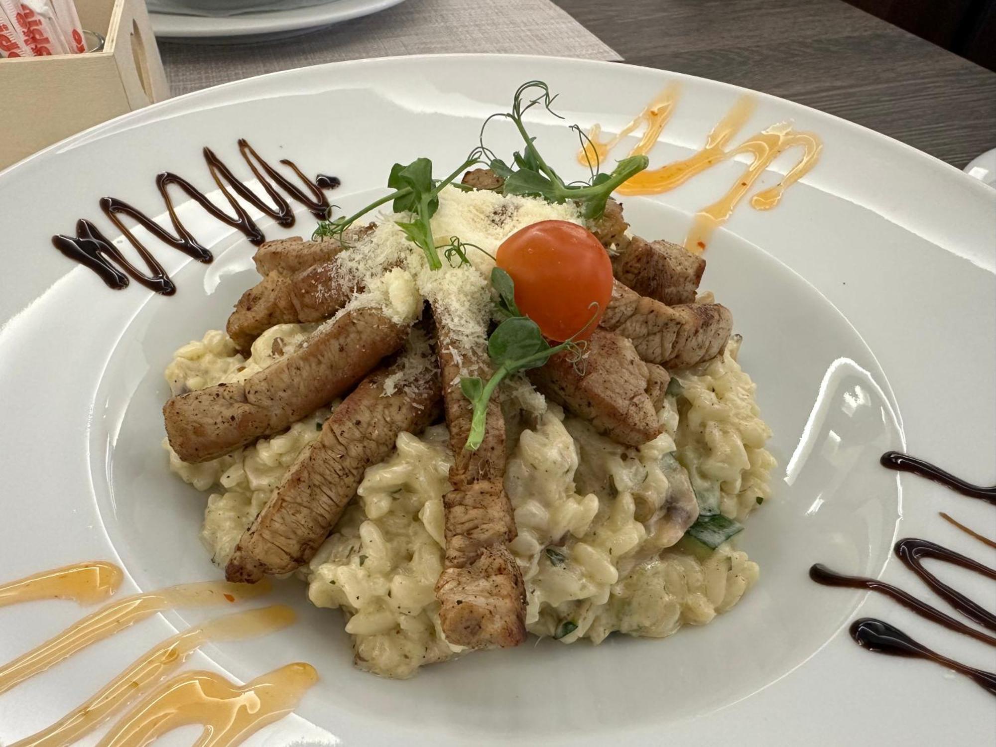 Maestro - Rooms & Restaurant Vukovar Eksteriør bilde